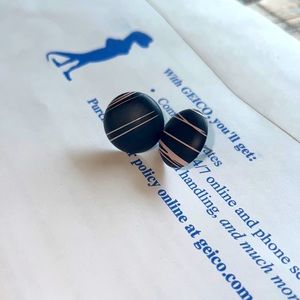 Earrings. Brand new and pretty